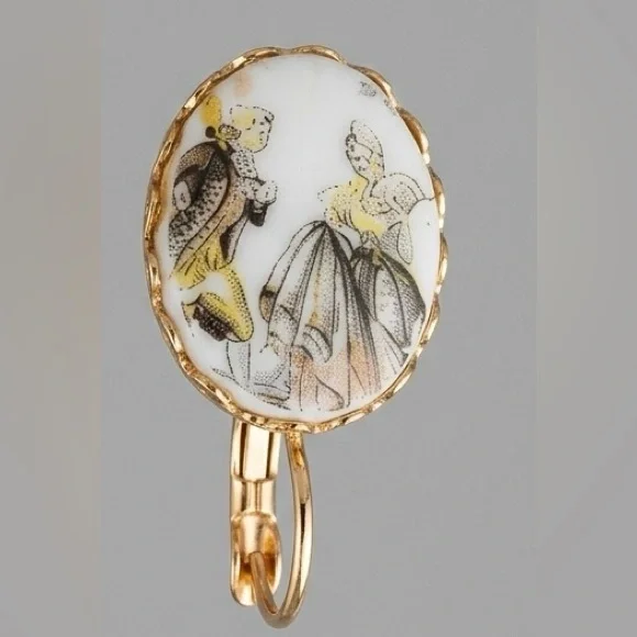 Vintage Fragonard Style Porcelain Courting Couple Clip-On Earrings - Picture 3 of 7